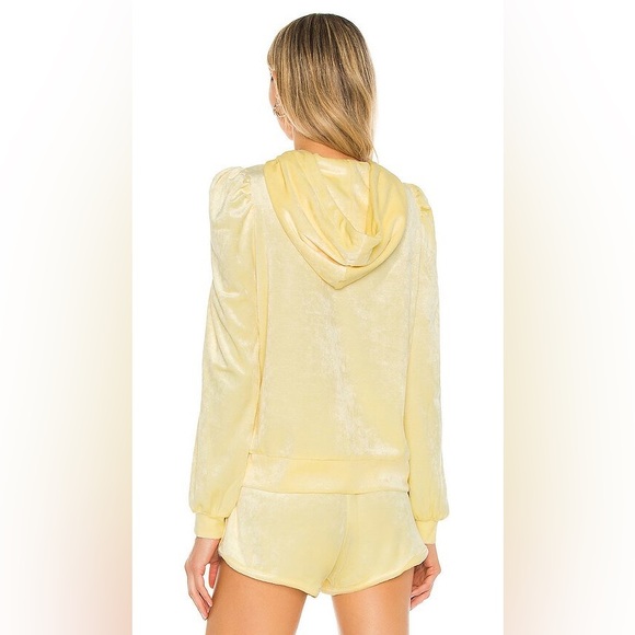 NWT REVOLVE GENERATION LOVE
Primrose Hoodie - Yellow 🔥 - Picture 4 of 8